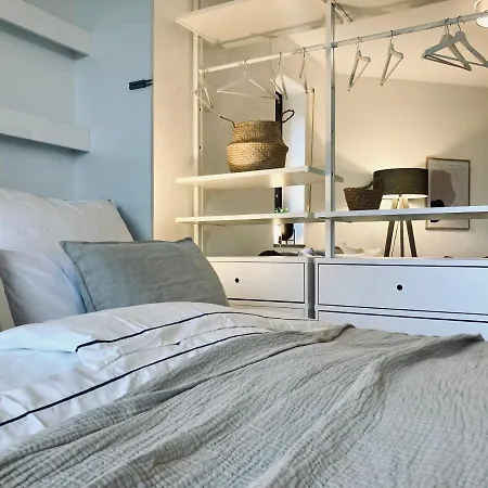 Modernes Apartment Mit Balkon & Highspeed-Wlan *