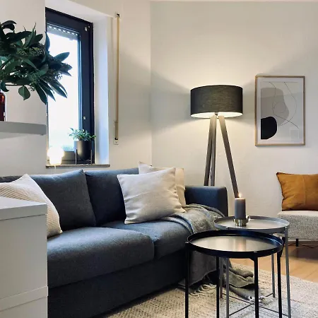 아파트 Modernes Apartment Mit Balkon & Highspeed-Wlan