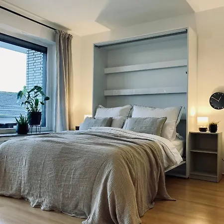 아파트 Modernes Apartment Mit Balkon & Highspeed-Wlan