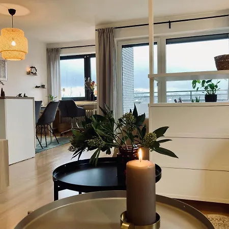 아파트 Modernes Apartment Mit Balkon & Highspeed-Wlan