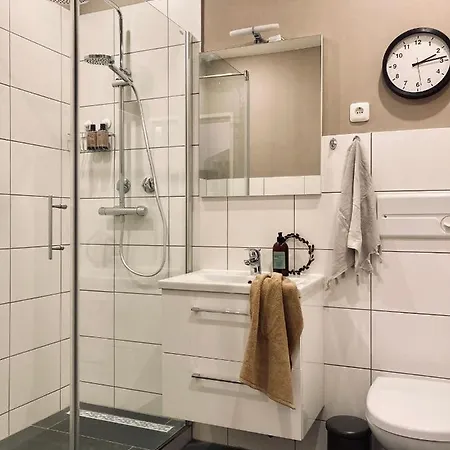 Modernes Apartment Mit Balkon & Highspeed-Wlan 뮌스터