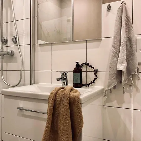 Modernes Apartment Mit Balkon & Highspeed-Wlan 뮌스터