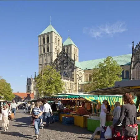 Schickes, Stilvolles Und Helles In Appartement Munster (North Rhine-Westphalia)