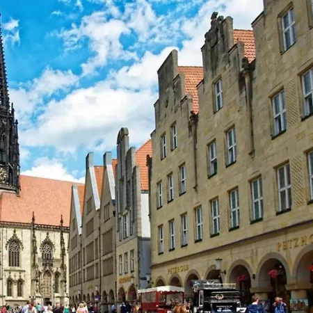 Appartement Schickes, Stilvolles Und Helles In Munster (North Rhine-Westphalia)