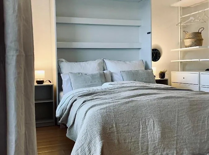 Schickes, Stilvolles Und Helles In Apartment Munster (North Rhine-Westphalia)