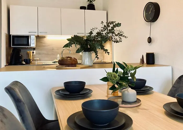 Apartment Schickes, Stilvolles Und Helles In *