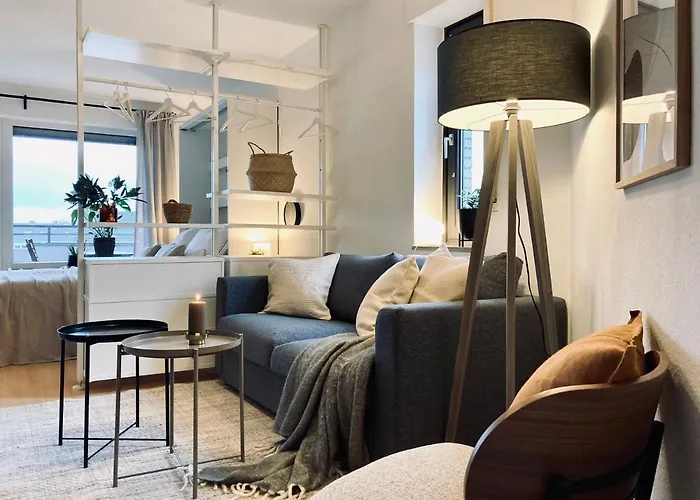 Schickes, Stilvolles Und Helles In * מונסטר