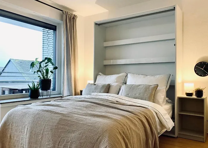 Schickes, Stilvolles Und Helles In Apartment *