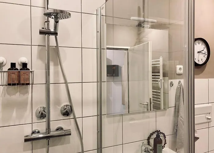 Apartment Schickes, Stilvolles Und Helles In