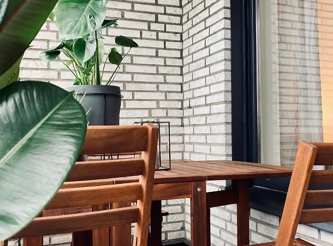 Schickes, Stilvolles Und Helles In Apartment *