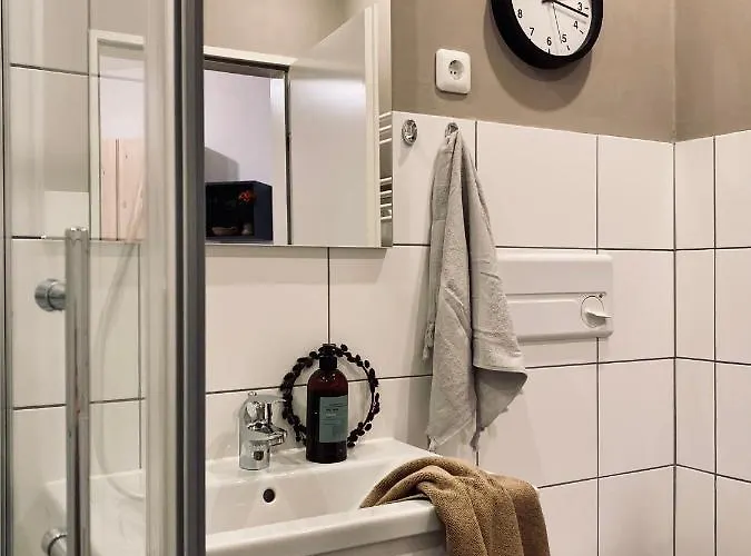 Apartment Schickes, Stilvolles Und Helles In *