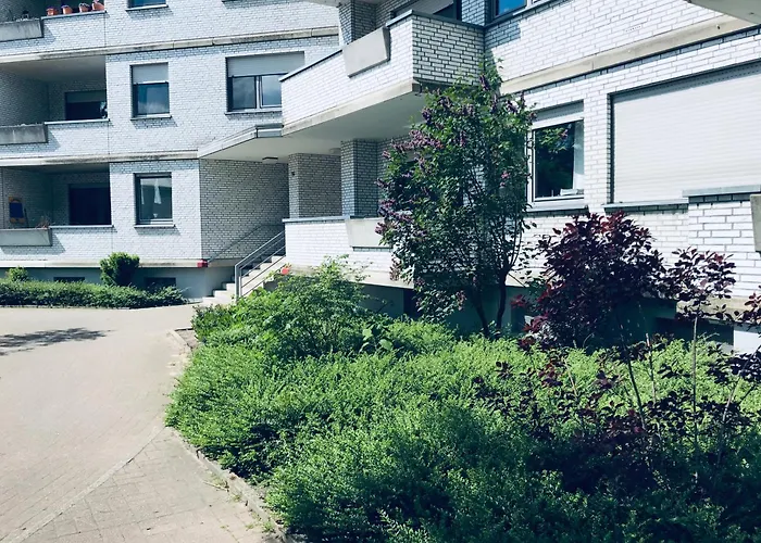 Schickes, Stilvolles Und Helles In Apartment